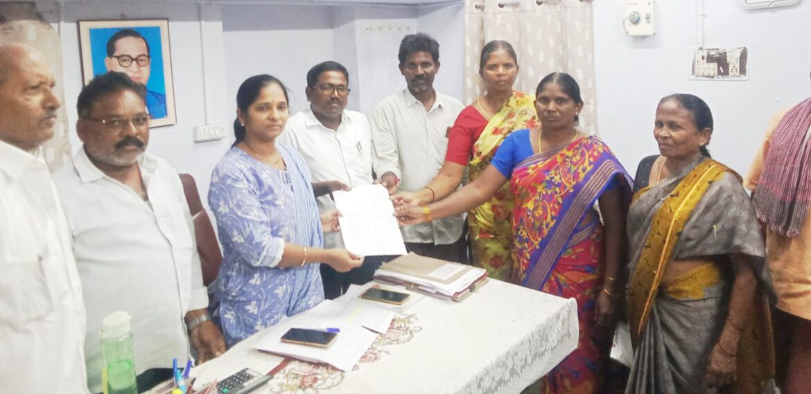 Demand to Closure Illegal Belt Shops in Utukuru: Villagers Submit Memorandum to Excise CI